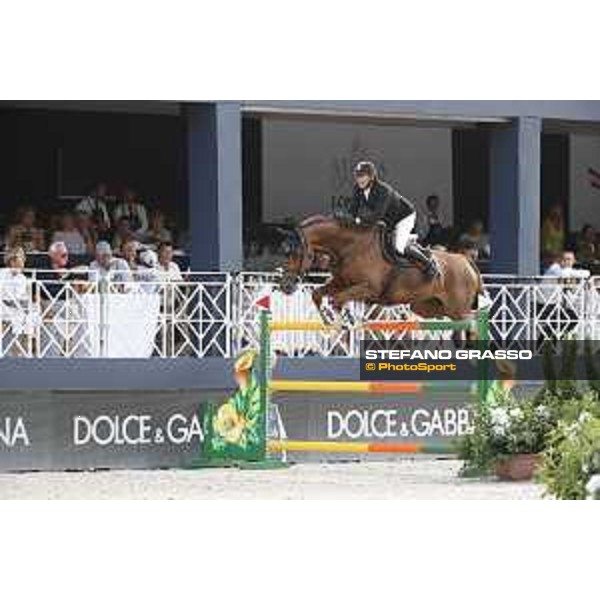 LGCT of St Tropez - Grand Prix - Eric Van Der Vleuten (NED) on Wunschkind 19 - St Tropez, Ramatuelle Beach - 14 September 2019 - ph.Stefano Grasso/LGCT