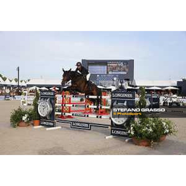 LGCT of St Tropez - Grand Prix - Penelope Leprevost (FRA) on Vancouver de Lanlore - St Tropez, Ramatuelle Beach - 14 September 2019 - ph.Stefano Grasso/LGCT
