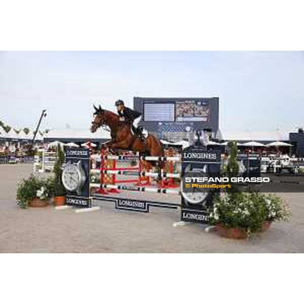 LGCT of St Tropez - Grand Prix - Marcus Ehning (GER) on Funky Fred - St Tropez, Ramatuelle Beach - 14 September 2019 - ph.Stefano Grasso/LGCT