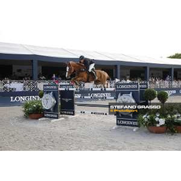 LGCT of St Tropez - Grand Prix - Henrik von Eckermann (SWE) on Best Boy 2 - St Tropez, Ramatuelle Beach - 14 September 2019 - ph.Stefano Grasso/LGCT