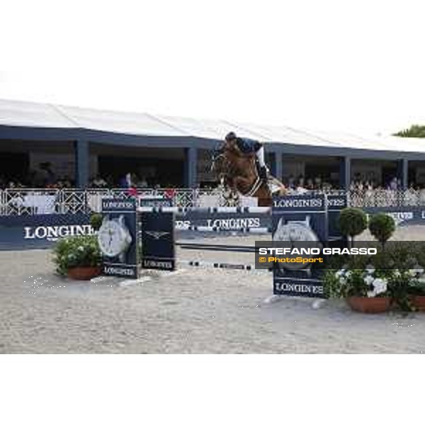 LGCT of St Tropez - Grand Prix - Carlos Enrique Lopez Lizarazo (COL) on Ulhane de Conde - St Tropez, Ramatuelle Beach - 14 September 2019 - ph.Stefano Grasso/LGCT