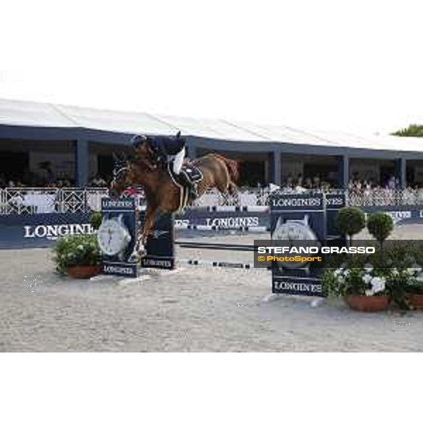 LGCT of St Tropez - Grand Prix - Carlos Enrique Lopez Lizarazo (COL) on Ulhane de Conde - St Tropez, Ramatuelle Beach - 14 September 2019 - ph.Stefano Grasso/LGCT