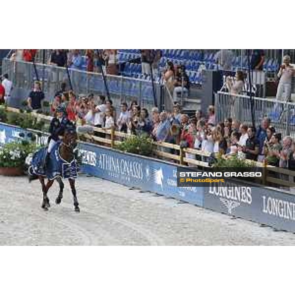 LGCT of St Tropez - Grand Prix Prize giving ceremony - Lap of honour for Jessica Springsteen (USA) - St Tropez, Ramatuelle Beach - 14 September 2019 - ph.Stefano Grasso/LGCT