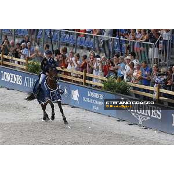 LGCT of St Tropez - Grand Prix Prize giving ceremony - Lap of honour for Jessica Springsteen (USA) - St Tropez, Ramatuelle Beach - 14 September 2019 - ph.Stefano Grasso/LGCT