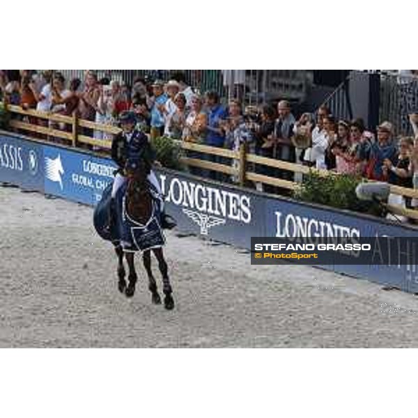 LGCT of St Tropez - Grand Prix Prize giving ceremony - Lap of honour for Jessica Springsteen (USA) - St Tropez, Ramatuelle Beach - 14 September 2019 - ph.Stefano Grasso/LGCT