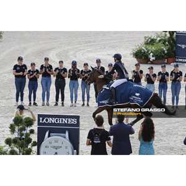 LGCT of St Tropez - Grand Prix Prize giving ceremony - Lap of honour for Jessica Springsteen (USA) - St Tropez, Ramatuelle Beach - 14 September 2019 - ph.Stefano Grasso/LGCT