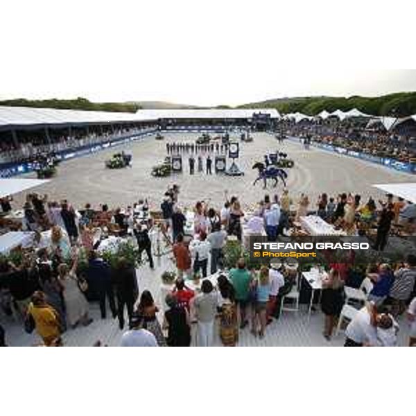 LGCT of St Tropez - Grand Prix Prize giving ceremony - Lap of honour for Jessica Springsteen (USA) - St Tropez, Ramatuelle Beach - 14 September 2019 - ph.Stefano Grasso/LGCT