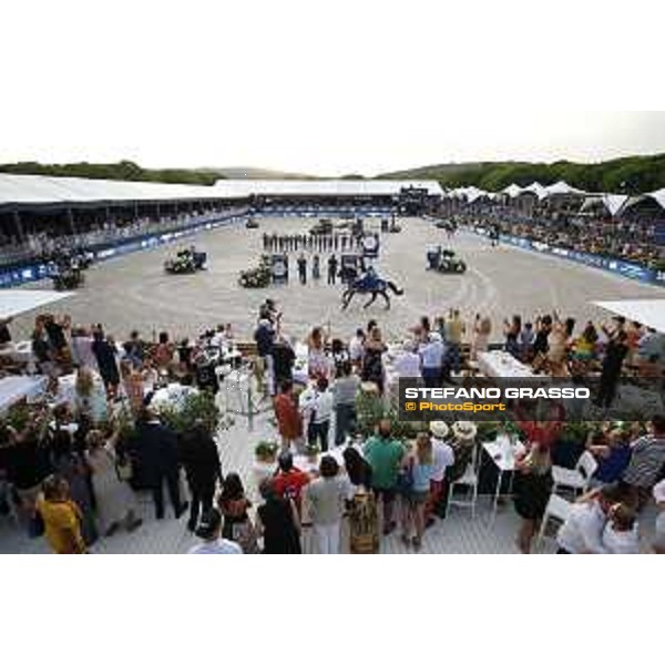 LGCT of St Tropez - Grand Prix Prize giving ceremony - Lap of honour for Jessica Springsteen (USA) - St Tropez, Ramatuelle Beach - 14 September 2019 - ph.Stefano Grasso/LGCT