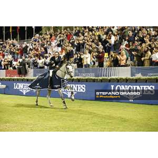 LGCT of Cascais,Estoril -Martin Fuchs performs the lap of honor after winning the LGCT of Cascais,Estoril Cascais,Estoril, Hipodromo Manuel Possolo - 22 June 2019 - ph.Stefano Grasso/LGCT