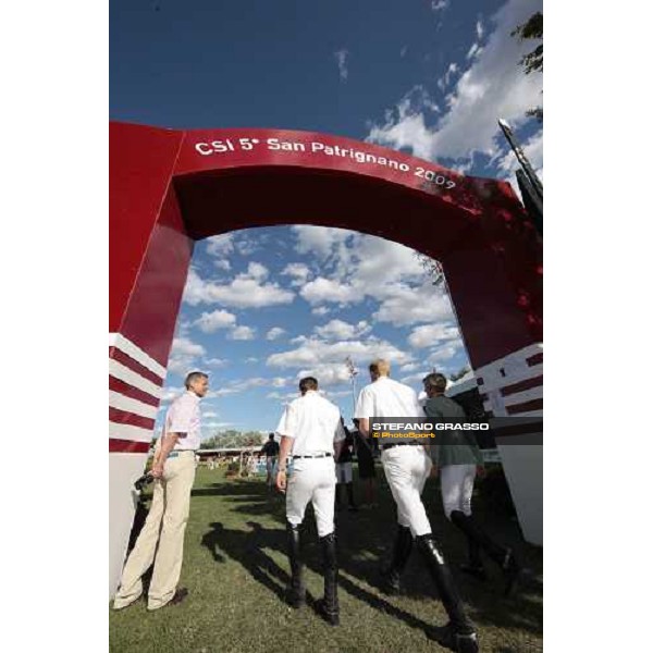 riders enter the arena at San Patrignano San Patrignano, 19th july 2009 ph. Stefano Grasso
