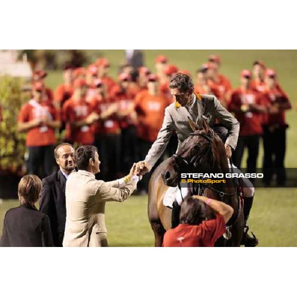 Andrea Muccioli congratulates with Ludger Beerbaum on Lavillon - close to them Andrea Paul Gross San Patrignano, 19th july 2009 ph. Stefano Grasso
