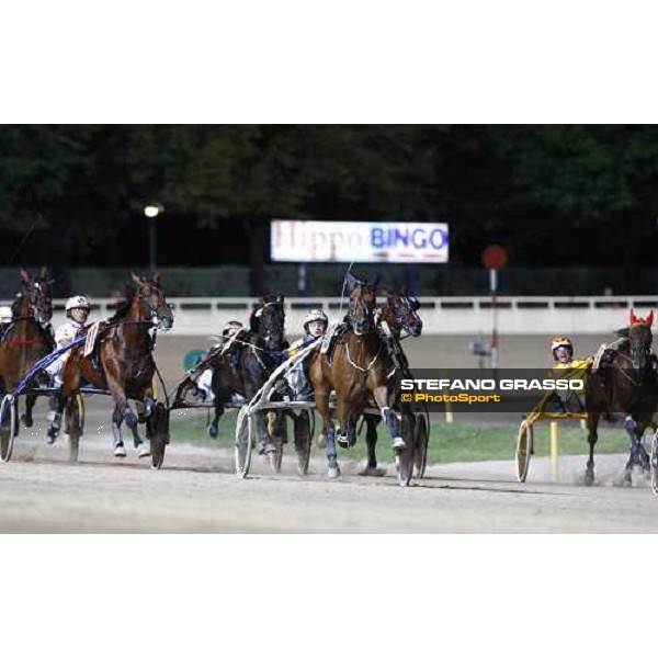 Giampaolo Minnucci with Irina wins the the first heat of Campionato Europeo beating Roberto Vecchione with Algiers Hall Cesena, 5th sept. 2009 ph.Stefano Grasso