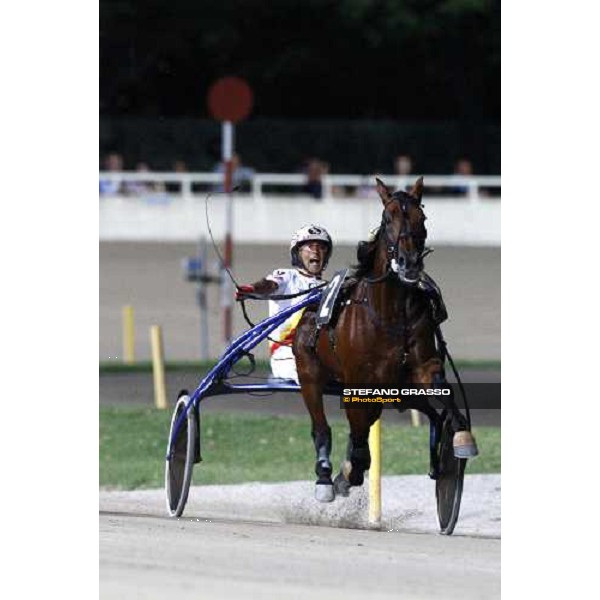 Roberto Vecchione wins with Algiers Hall the race off of the 75° Campionato Europeo Cesena, 6th sept. 2009 ph. Stefano Grasso