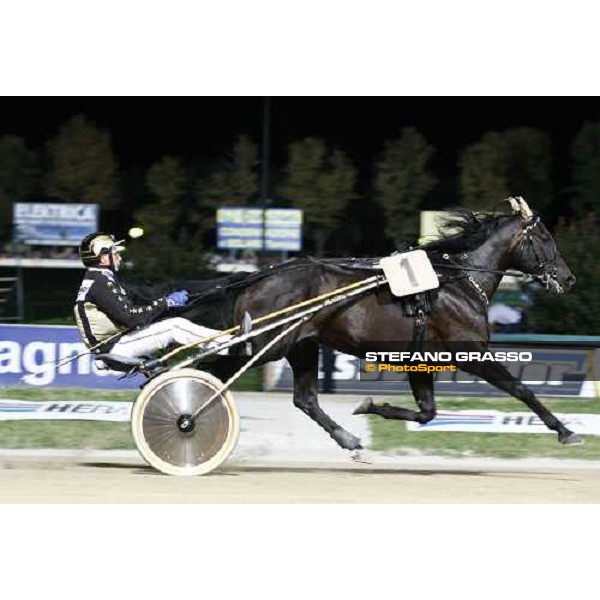 Jorma Kontio warming up with Opal Viking before the 1st heat of the 75¡ Campionato Europeo Cesena, 5th sept. 2009 ph. Stefano Grasso