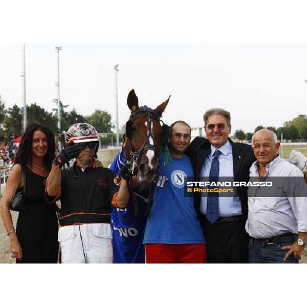 the winning connection of Melanis SF winner of Premio avv. Carlo Marangoni - Filly Torino, 13th sept. 2009 ph. Stefano Grasso