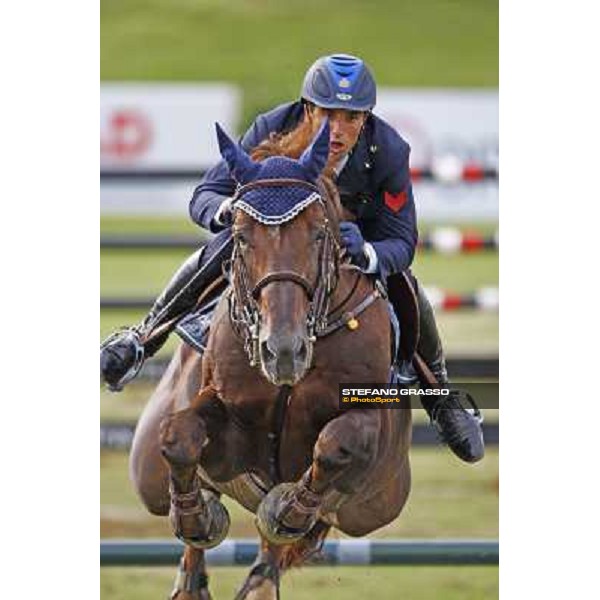Emilio Bicocchi on Jeckerson Kapitol d\' Argonne leads after the 3rd round of Italian showjumping championship La Bagnaia, 18th sept. 2009 ph. Stefano Grasso