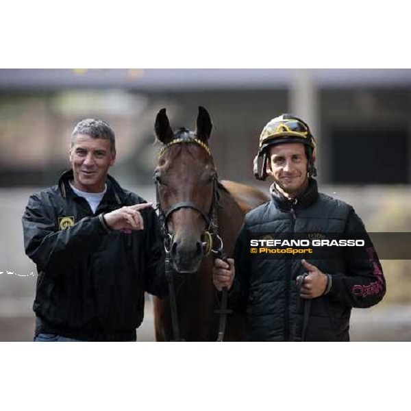 Paolo Favero, Sharstar and Raffaele Romano pose for the photographer after morning works at Borgo Andreina Merano Maia, 24th sept. 2009 ph. Stefano Grasso