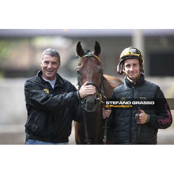 Paolo Favero, Sharstar and Raffaele Romano pose for the photographer after morning works at Borgo Andreina Merano Maia, 24th sept. 2009 ph. Stefano Grasso