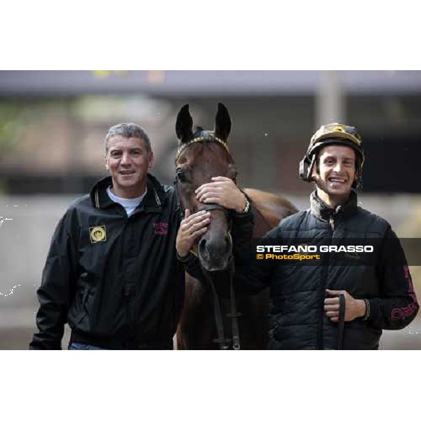 Paolo Favero, Sharstar and Raffaele Romano pose for the photographer after morning works at Borgo Andreina Merano Maia, 24th sept. 2009 ph. Stefano Grasso