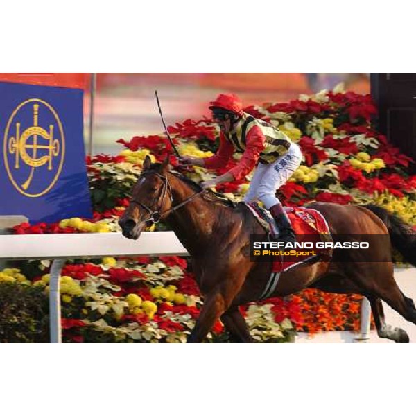 Falbrav and Frankie wins The Hong Kong Cup 2003 Sha Tin 14-12-03 ph.Stefano Grasso