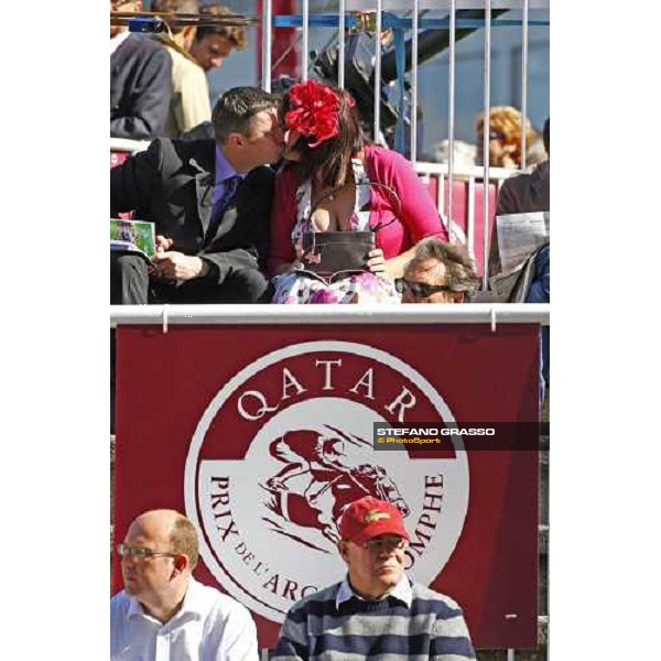 racegoers at Longchamp Paris Longchamp, 4th oct. 2009 ph. Stefano Grasso