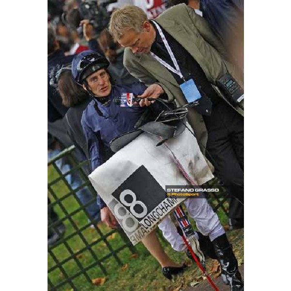 Johnny Murtagh interviwed after the 3rd place in the Qatar Prix du Cadran Paris Longchamp, 4th oct. 2009 ph. Stefano Grasso