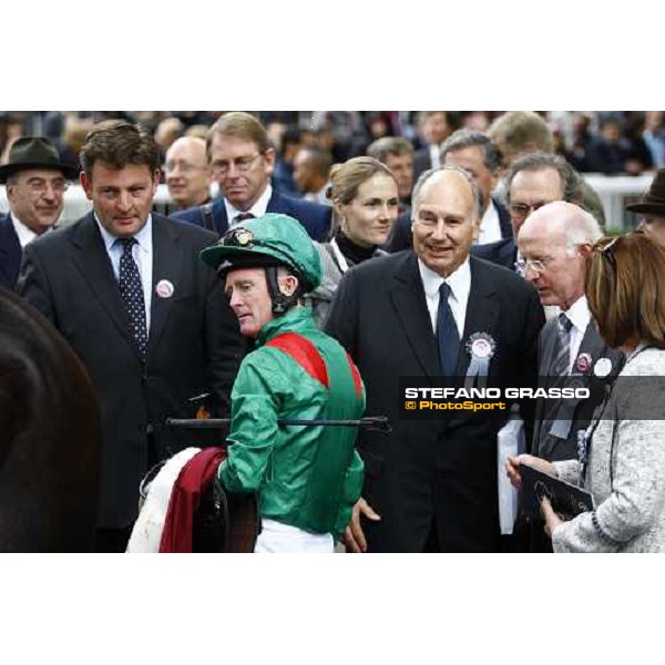 Mick Kinane, SA the Aga Khan and John Oxx after winning the Qatar Prix du Cadran Paris Longchamp, 4th oct. 2009 ph. Stefano Grasso