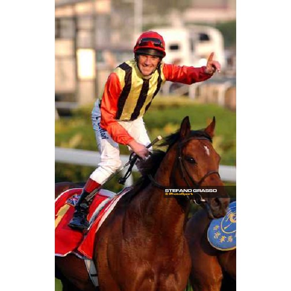Frankie Dettori on Falbrav Sha Tin 14-12-03 ph.Stefano Grasso
