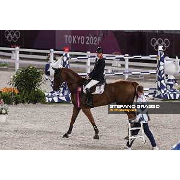 Tokyo 2020 Olympic Games - Show Jumping Individual Final - Medal ceremony - Ben Maher and Explosion W Tokyo, Equestrian Park - 04 August 2021 Ph. Stefano Grasso