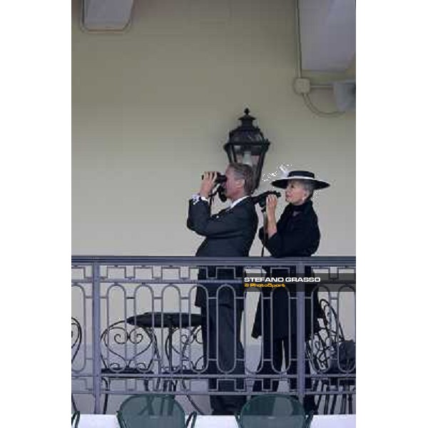 racegoers in the owners enclosure of San Siro Milan San Siro, 11th oct. 2009 ph. Stefano Grasso