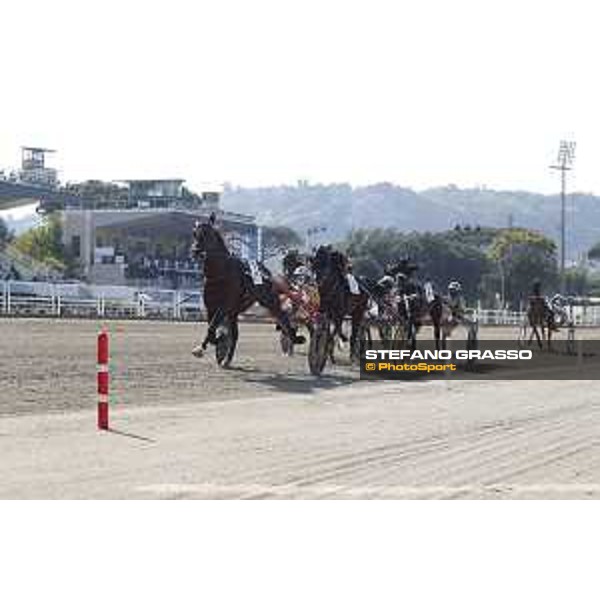 Alessandro Gocciadoro and Alrajah One wins the 2nd heat of 72° Gran Premio Lotteria Napoli - Agnano, 3 October 2021 Ph. Stefano Grasso/Ippodromi Partenopei