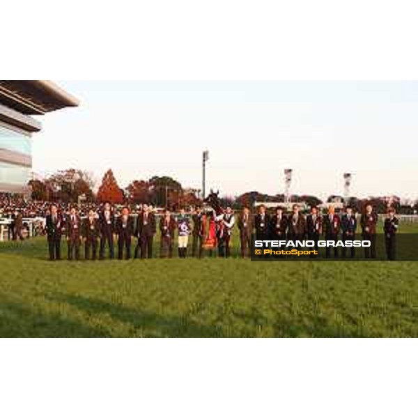 42nd Japan Cup 2022 - Tokyo, Fuchu racecourse The prize giving ceremony of the 42nd Japan Cup - ph.Stefano Grasso/Longines - 01SG0974.JPG