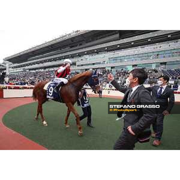LHKIR 2022 - Hong Kong , Sha Tin racecourse Damien Lane on Win Marilyn wins the LONGINES Hong Kong Vase 2022 - ph.Stefano Grasso/Longines - 02SG9666.JPG