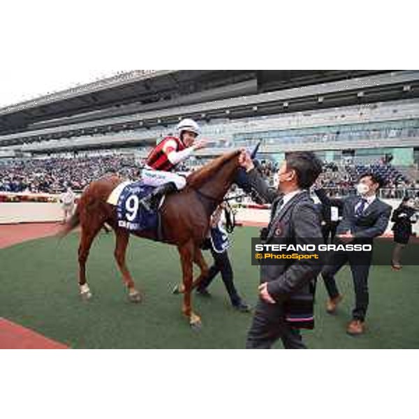 LHKIR 2022 - Hong Kong , Sha Tin racecourse Damien Lane on Win Marilyn wins the LONGINES Hong Kong Vase 2022 - ph.Stefano Grasso/Longines - 02SG9670.JPG