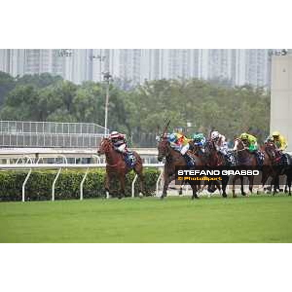 LHKIR 2022 - Hong Kong , Sha Tin racecourse Ryan Moore on Wellington wins the LONGINES Hong Kong Sprint 2022 - ph.Stefano Grasso/Longines - 01SG7066.JPG