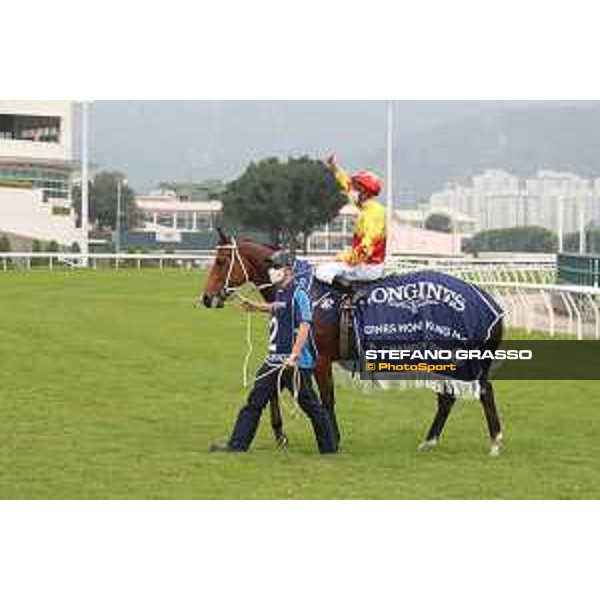 LHKIR 2022 - Hong Kong , Sha Tin racecourse Zac Purton obn California Spangle wins the LONGINES Hong Kong Mile 2022 - ph.Stefano Grasso/Longines - 01SG8018.JPG