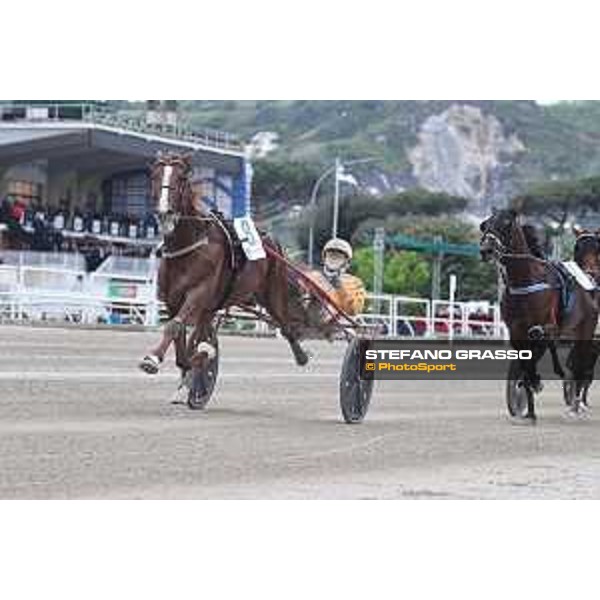 74° Gran Premio Lotteria di Agnano Vernissage Grif - Alessandro Gocciadoro winners of 3rd heat Gran Premio Lotteria di Agnano Napoli, Agnano 01/05/2023 ph.Stefano Grasso/Ippodromi di Agnano