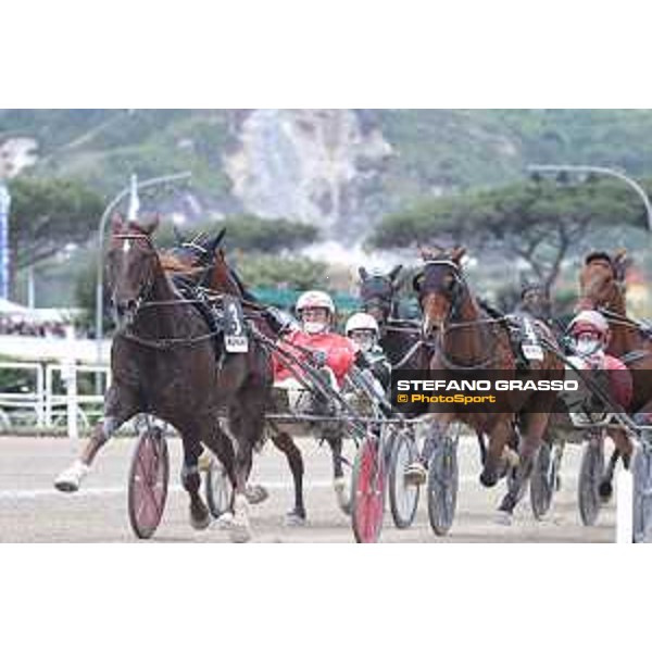 74° Gran Premio Lotteria di Agnano Banderas Bi - Roberto Vecchione winners of Consolazione 74° Gran Premio Lotteria di Agnano Napoli, Agnano 01/05/2023 ph.Stefano Grasso/Ippodromi di Agnano