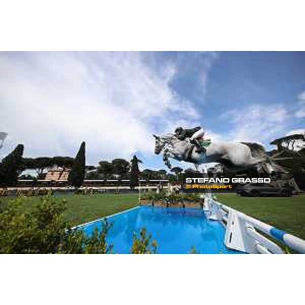 CSIO Piazza di Siena of Roma - - Roma, Villa Borghese - 26 May 2023 - ph.Stefano Grasso/Loro Piana Michael G Duffy from IRL on Clitschko 17