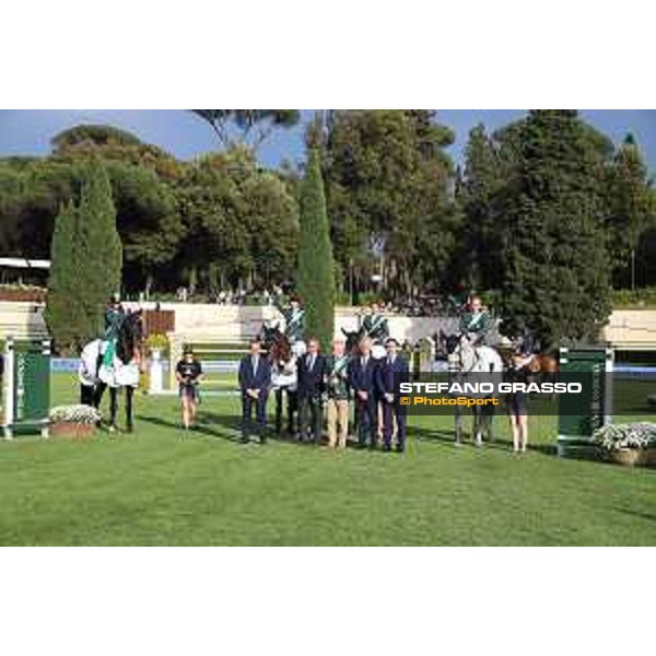 CSIO Piazza di Siena of Roma - - Roma, Villa Borghese - 26 May 2023 - ph.Stefano Grasso/Loro Piana Team Ireland wins the Nations Cup Intesa SanPaolo