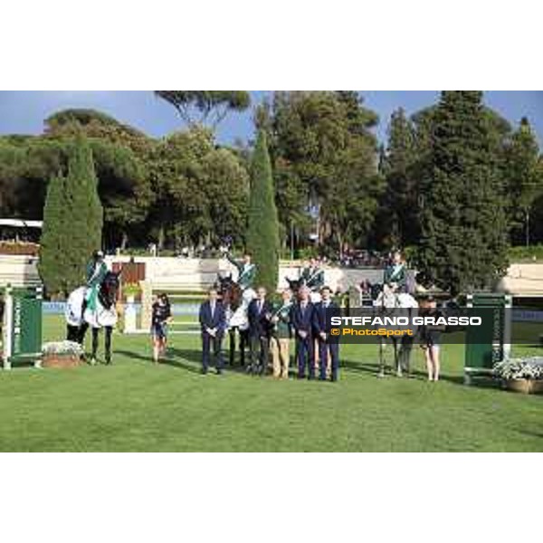 CSIO Piazza di Siena of Roma - - Roma, Villa Borghese - 26 May 2023 - ph.Stefano Grasso/Loro Piana Team Ireland wins the Nations Cup Intesa SanPaolo