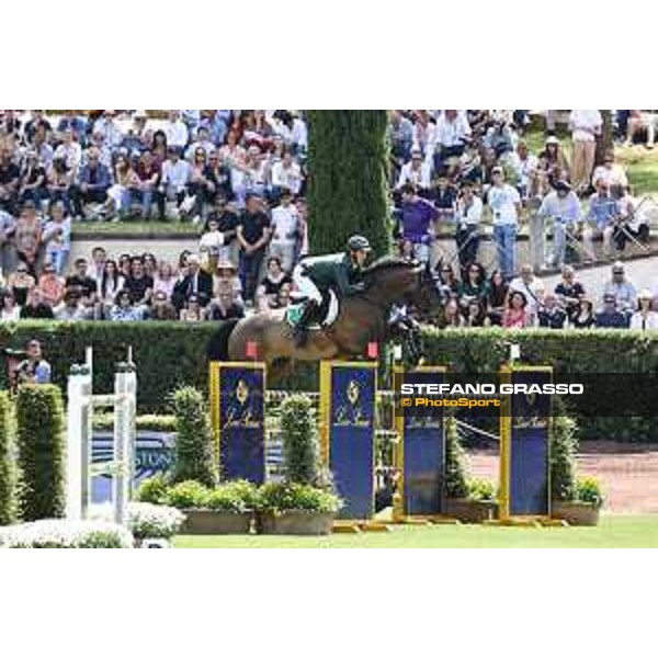 CSIO Piazza di Siena of Roma - - Roma, Villa Borghese - 26 May 2023 - ph.Stefano Grasso/Loro Piana Michael Pender from IRL on Hhs Calais