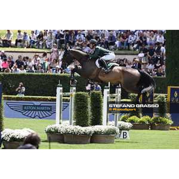 CSIO Piazza di Siena of Roma - - Roma, Villa Borghese - 26 May 2023 - ph.Stefano Grasso/Loro Piana Michael Pender from IRL on Hhs Calais