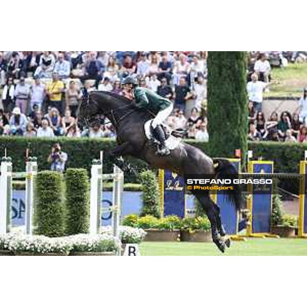 CSIO Piazza di Siena of Roma - - Roma, Villa Borghese - 26 May 2023 - ph.Stefano Grasso/Loro Piana Denis Lynch from IRL on Vistogrand