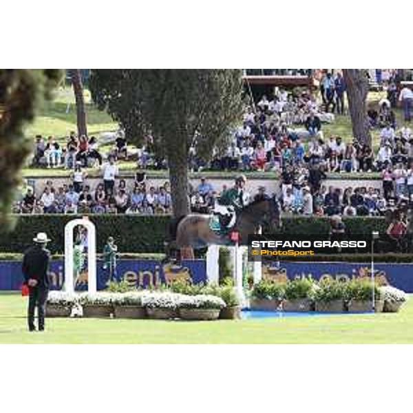 CSIO Piazza di Siena of Roma - - Roma, Villa Borghese - 26 May 2023 - ph.Stefano Grasso/Loro Piana Michael Pender from IRL on Hhs Calais