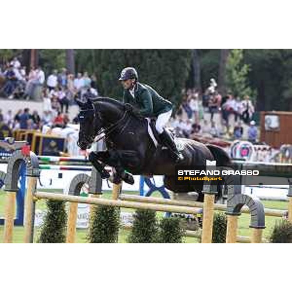 CSIO Piazza di Siena of Roma - - Roma, Villa Borghese - 26 May 2023 - ph.Stefano Grasso/Loro Piana Denis Lynch from IRL on Vistogrand