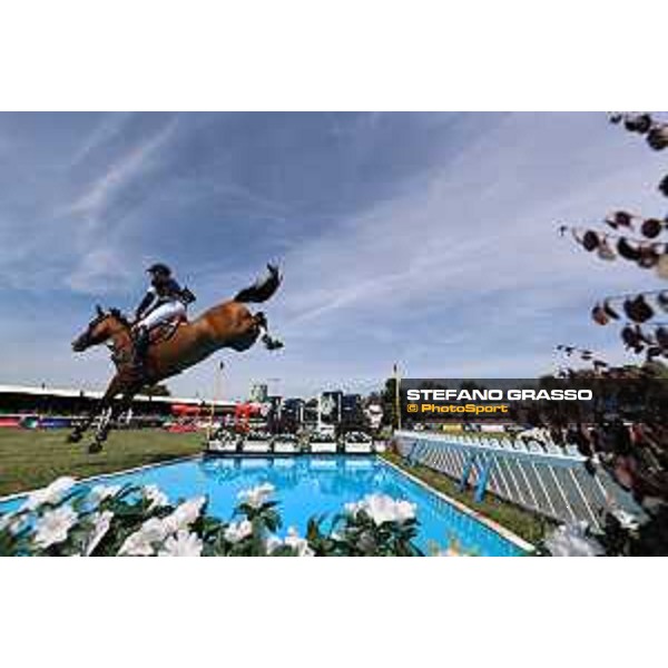 FEI Jumping European Championship - Milano, Milano San Siro racecourse - 3 September 2023 - ph.Stefano Grasso von Eckermann Henrik from SWE riding Iliana