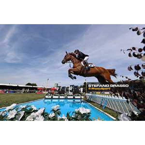 FEI Jumping European Championship - Milano, Milano San Siro racecourse - 3 September 2023 - ph.Stefano Grasso Epaillard Julien from FRA riding Dubai du Cedre