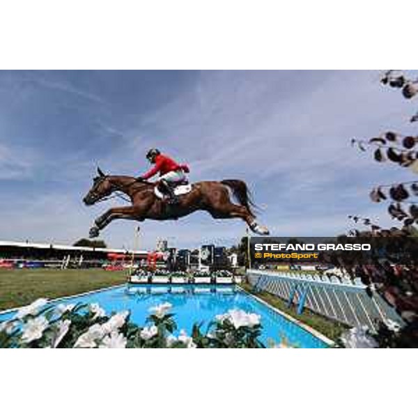 FEI Jumping European Championship - Milano, Milano San Siro racecourse - 3 September 2023 - ph.Stefano Grasso Weishaupt Philipp from GER riding Zineday