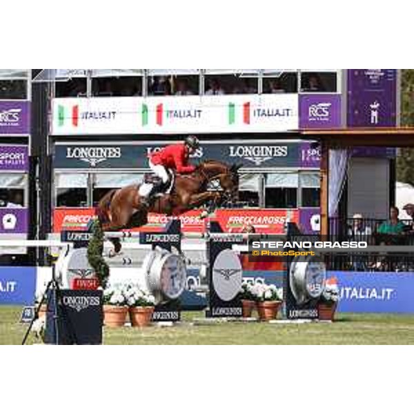 FEI Jumping European Championship - Milano, Milano San Siro racecourse - 3 September 2023 - ph.Stefano Grasso Weishaupt Philipp from GER riding Zineday